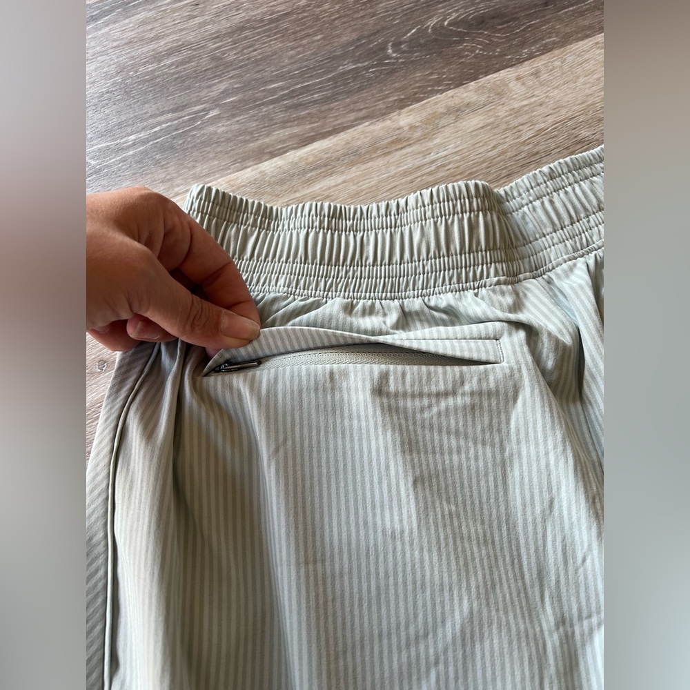 Athleta Mint and White Striped Joggers EUC Size 6T - Picture 7 of 9